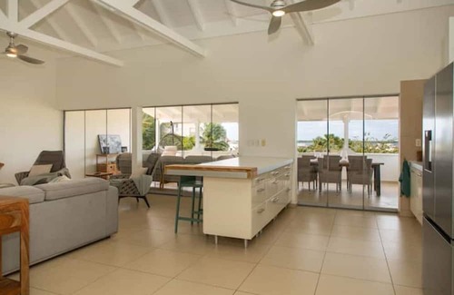 Hato Apartment | Penthouse Flamboyant
