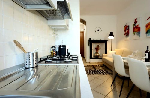 Segnano Condo | [Milano Centrale - Metro line M5] Modern condo 15 min from Piazza Duomo