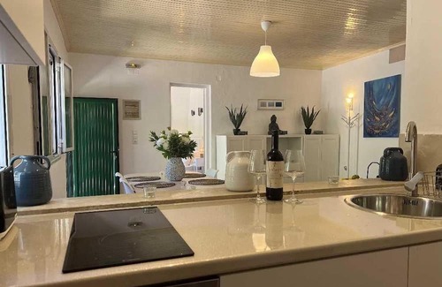 Longos Apartment | Levrecchio Beach Cottage