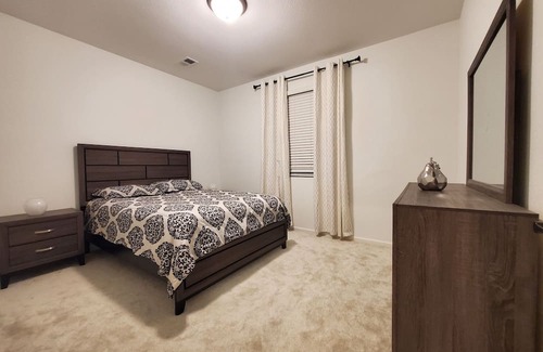 Aurora House | New built bright, cozy & stylish 3br place with garage