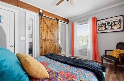 North Kansas City Apartment | Lovely 1BR 2ndFloor Apt Desirable Location