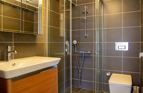 Ilica Apartment | Apartment with Amazing View near Beach in Cesme