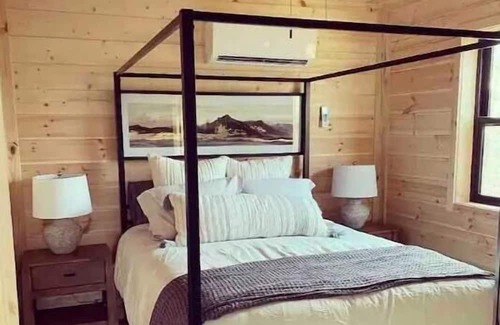Cassville Apartment | The Hideaway Treehouse