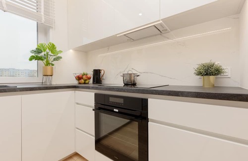 Bielany Apartment | Loft Apartment With Parking by Renters