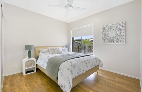 Reedy Creek Apartment | Central, Tranquil, Stylish - Close to everything and Pet friendly.