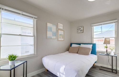 Otay House | Charming 3-Bedroom Home: Spacious Yard, Free 3-Car Parking & 30-Day Minimum Stay