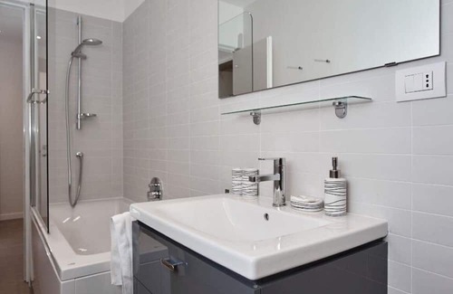 Montalbino Apartment | Apartment in Milan with 2 bedrooms sleeps 4