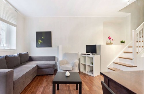 Cadenabbia House | Vacation Home in Griante with 1 bedrooms sleeps 3