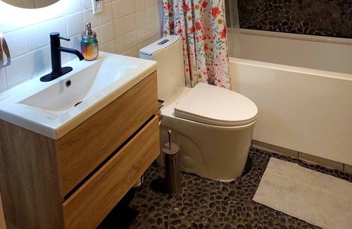 Cheltenham Apartment | Nice cozy apartment in Cheltenham