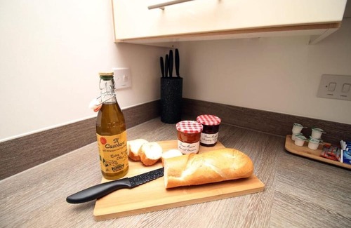 Graig House | Ebbw House (3 BR Free parking)