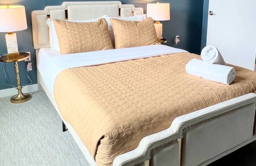 McLean Apartment | Premier Escape Tysons 4 Beds
