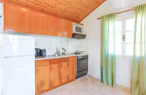 Agios Stefanos Apartment | Anna Apartment Agios Stephanos