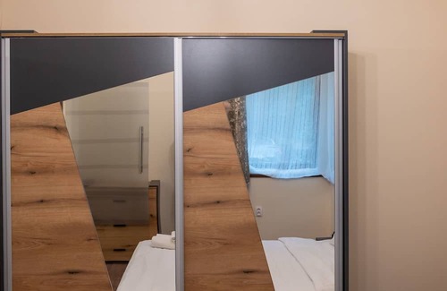 Sofia City Center Apartment | Design 1BDR Apartment in Top Center - FREE PARKING