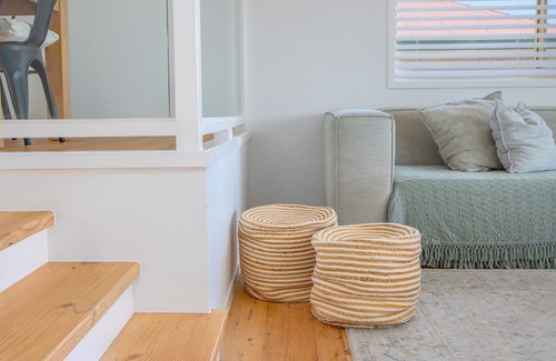 Currumbin Waters Apartment | Park Views on Clives