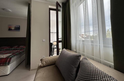 Maritsa Apartment | Borovets Gardens Funky Fresh Studio by Joro