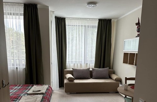 Maritsa Apartment | Borovets Gardens Funky Fresh Studio by Joro
