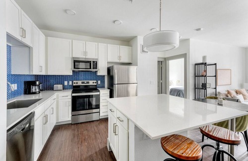 Govalle Apartment | Stylish East Austin 2BR w/ Deck & W/D, nr Shops & Dining, by Blueground