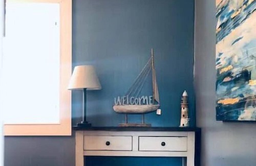 Port Hadlock House | Beautiful Oceanview Retreat 2 Bedroom Home
