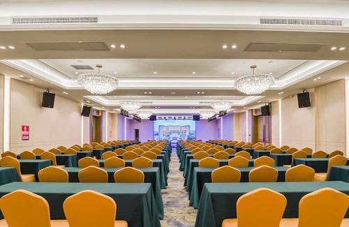 Longhua District Hotel | Cheng Tai Hotel Shenzhen