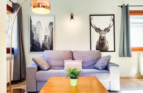 Ransol Apartment | Enjoy nature! Wifi+Netflix for 6 people