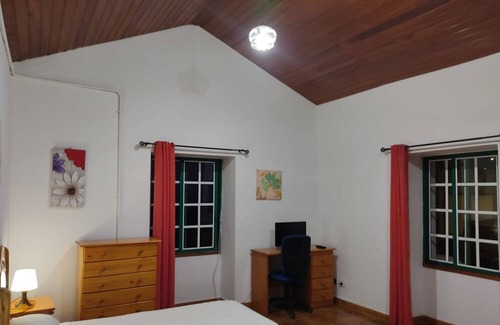 Mocanal House | Holiday Home 'La Asomadita' with Sea View
