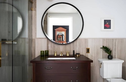 Adams Morgan House | Pet-Friendly Oasis, Arts & Comfort, DC Retreat for All, 4 Relaxing Units!