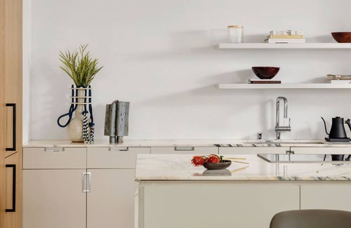 Tenderloin House | Artful Retreat near San Francisco MoMA, Stylish Urban Pet-Friendly Haven!