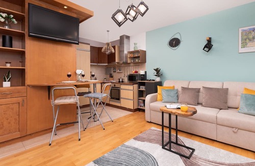 Gdansk Apartment | Subtle and Cosy Studio by Renters