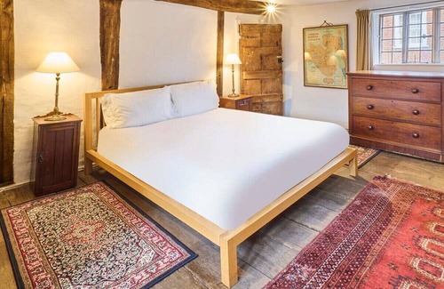Wickhambreaux Cottage | Host & Stay | The Bell House
