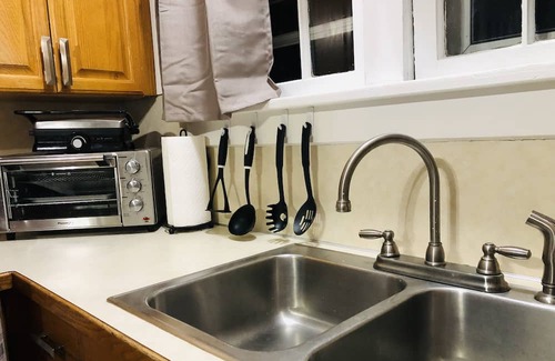 Findlay House | Perfect Getaway Downtown Findlay