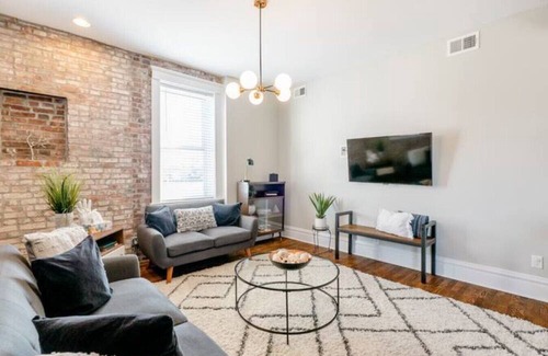 Tower Grove East Apartment | Spacious Tower Grove Oasis Steps from Tower Grove Park