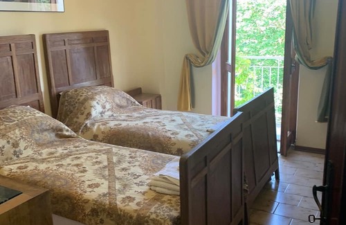 Castelnuovo Calcea Villa | Great views