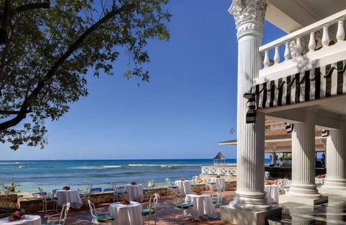 Montego Bay Resort | Ocean View Villa w/ Free WiFi, Onsite Restaurant, Cocktail Lounge & Fitness Area