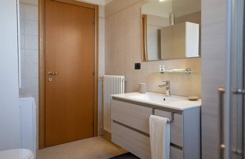 Zanica Apartment | Appartamento Da Spinelli Vicino Aeroporto Bgy