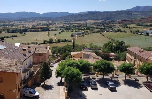 Talarn Apartment | Apartment 'Lola Pis' with Mountain View, Wi-Fi and Air Conditioning