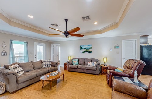 Gilchrist House | Dog-friendly home with ocean & bay views, streaming, balcony, washer/dryer, AC