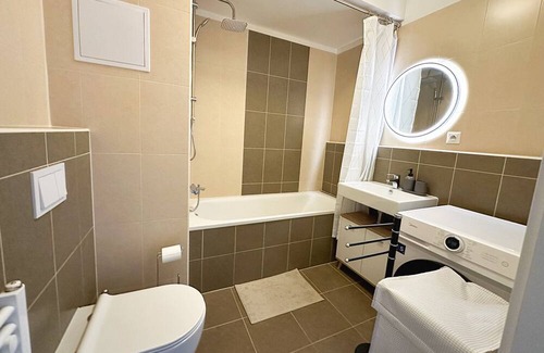 Prague 3 Apartment | Bigle Rent: Full-Service Cozy Apartment, Prague 3