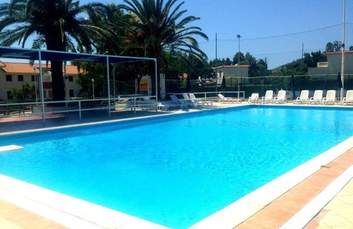 Falerna Apartment | Holiday Apartment "Trilocale 31 Residence La Giungla" with Sea View, Shared Pool & Wi-Fi