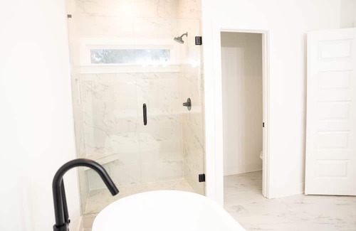 Atlantic Station Area House | City Escape : ATLANTIC STATION