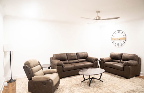 Atlantic Station Area House | City Escape : ATLANTIC STATION