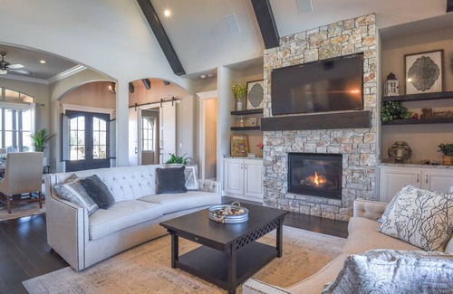 Owasso House | Spacious Owasso Vacation Rental w/ Private Pool!