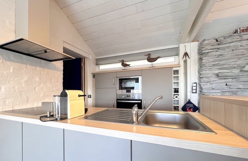 Harre House | Beautiful house with spa and pool