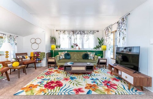 Paradise Estates House | Paradise Retreat - a vintage trailer meets Mt. Rainier's magic in Ashford, WA