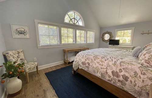 Steinhatchee Cottage | Orange Blossom Cottage with Creekside Gazebo!
