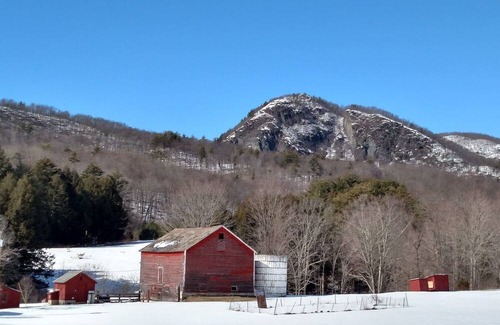 Pawlet House | Quintessential Vermont! In a classic New England village on the Metawee River.