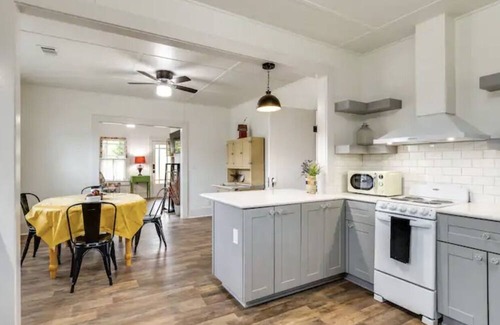 Pottsboro House | Cozy Comfort: Your Adorable Home Away from Home