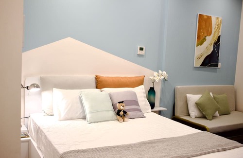 Van Giang Apartment | Family-Friendly, Fill up with morning sunshine, Fully furnished yet spacious