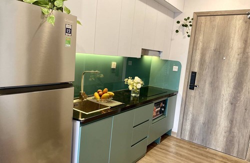 Van Giang Apartment | Family-Friendly, Fill up with morning sunshine, Fully furnished yet spacious