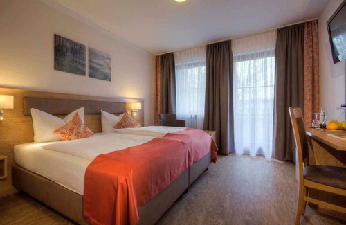 Bad Endorf Apartment | Doppelzimmer Parksee