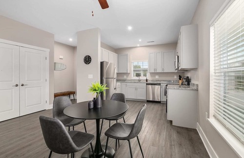Grandville Condo | The Reserve Flats